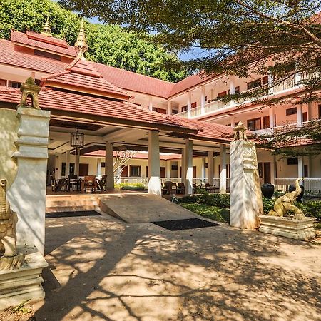 Suan Bua Hotel & Resort Ban Pong  Exterior foto