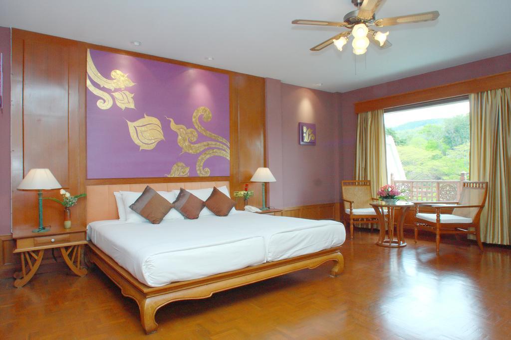 Suan Bua Hotel & Resort Ban Pong  Zimmer foto