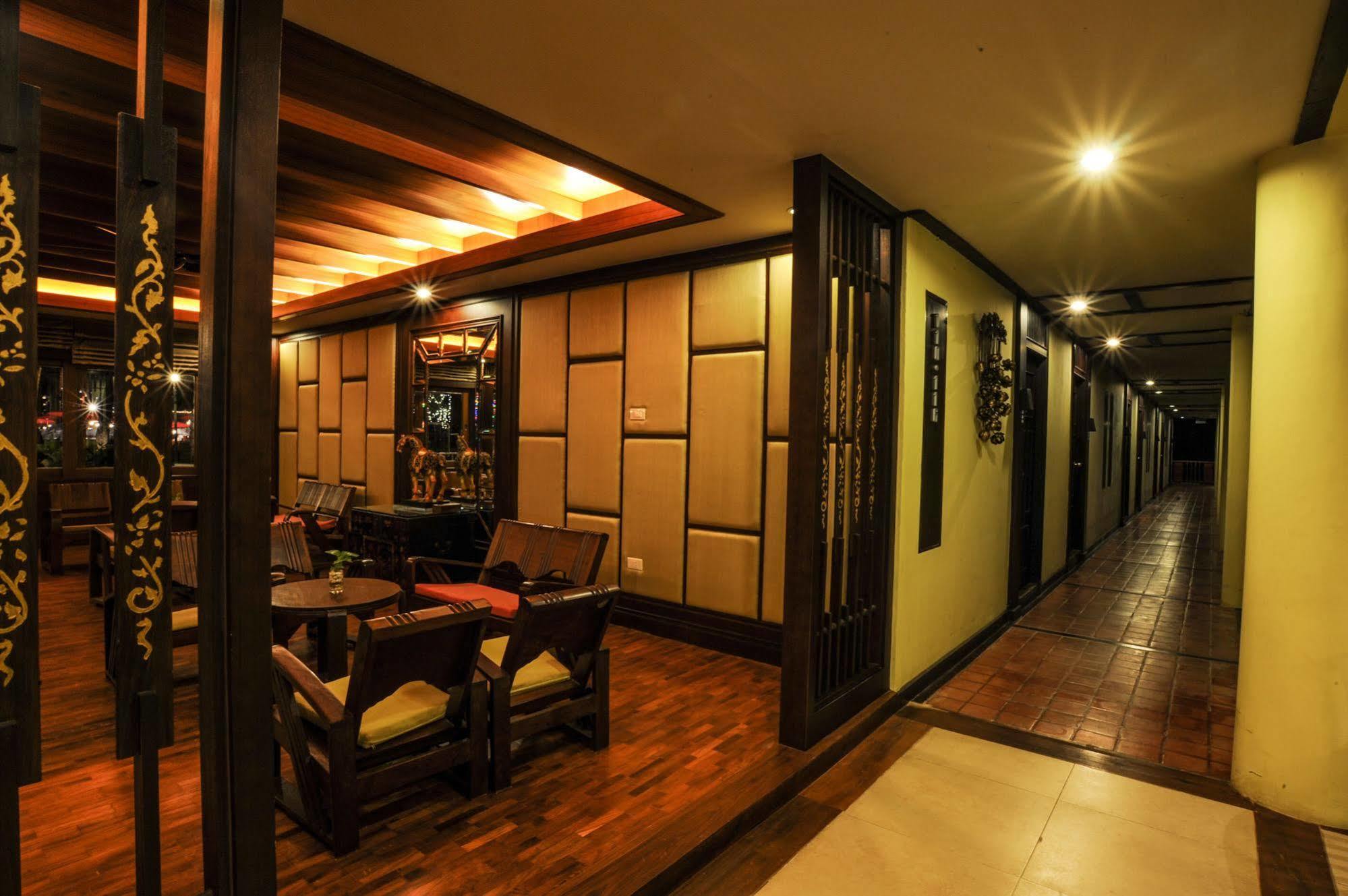 Suan Bua Hotel & Resort Ban Pong  Exterior foto